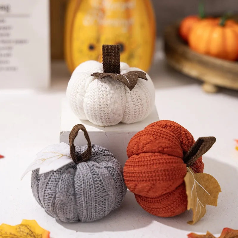 Knitted Maple Leaf Small Pumpkins