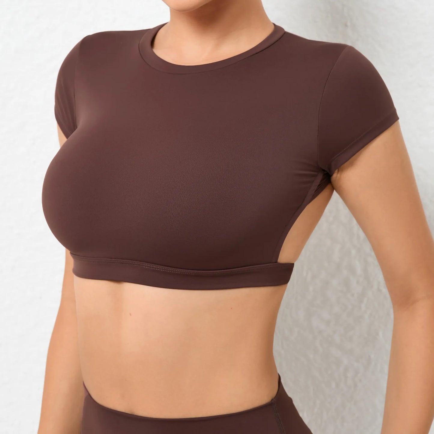 Breathable Backless Sports Crop Top