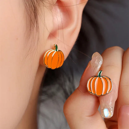 Chic Pumpkin Stud Earrings